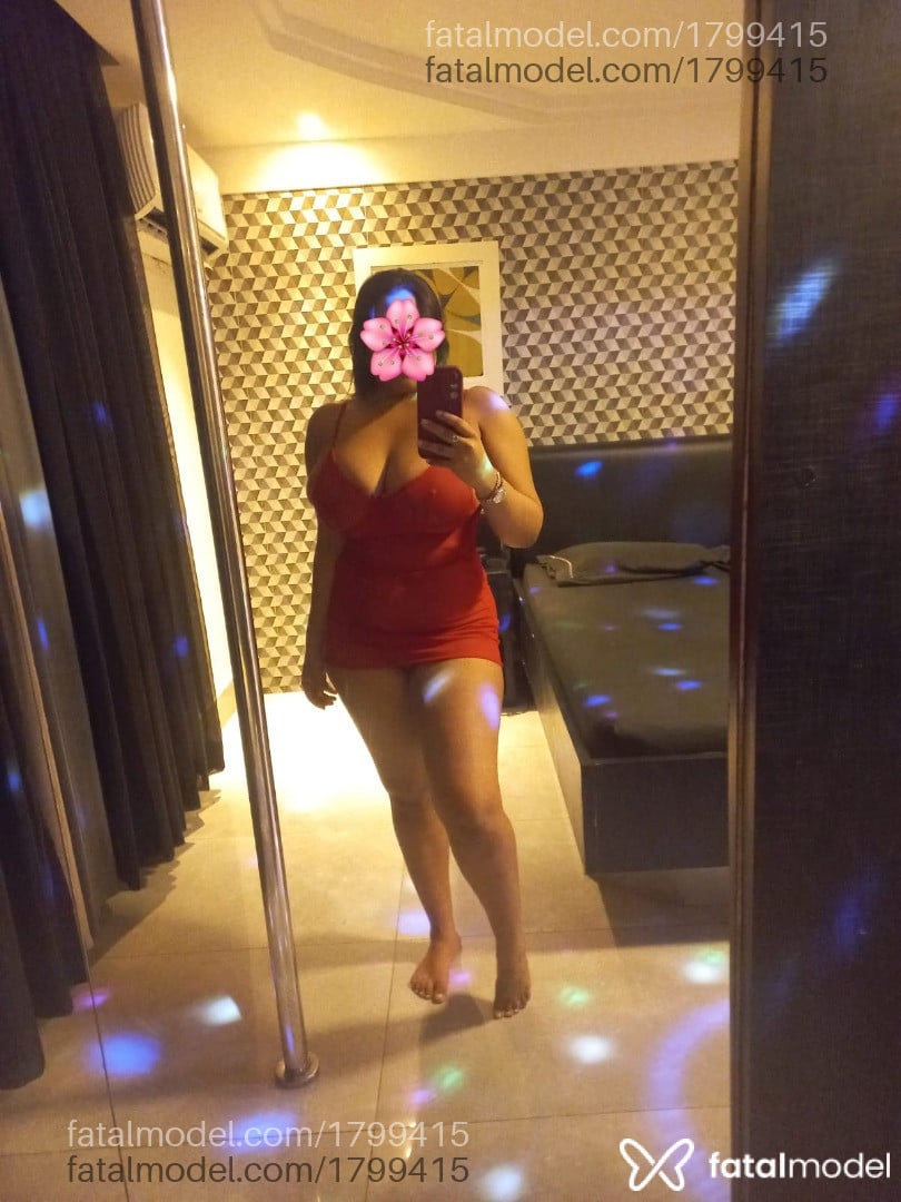 Acompanhante mulher com cabelo castanho de olhos castanhos em Rio de Janeiro - Ana Clara