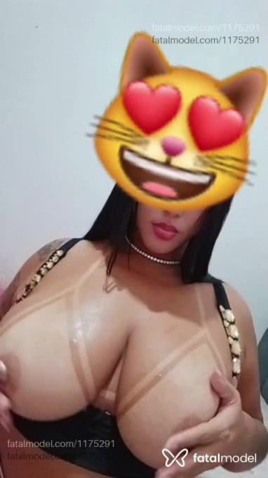 Acompanhante mulher com cabelo castanho de olhos pretos em Santarém Acompanhante mulher com cabelo castanho de olhos pretos em Santarém - Yara Rocha