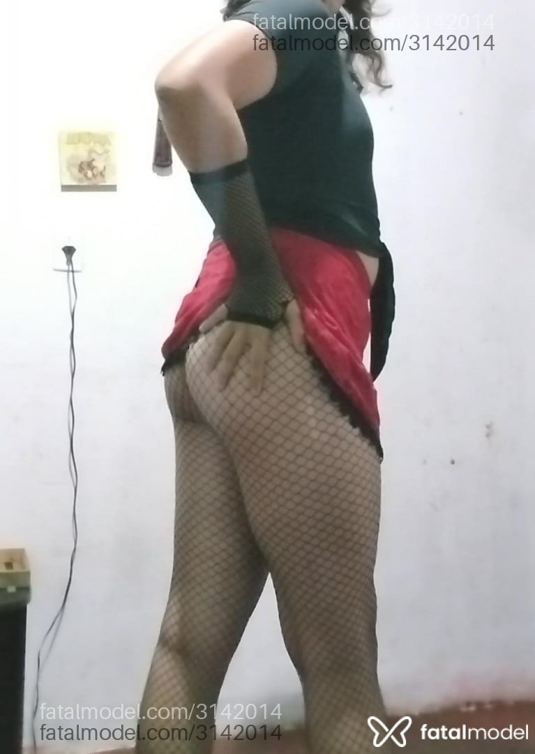 Acompanhante mulher trans com cabelo castanho de olhos castanhos em Uberlândia Acompanhante mulher trans com cabelo castanho de olhos castanhos em Uberlândia - Diana Beatriz