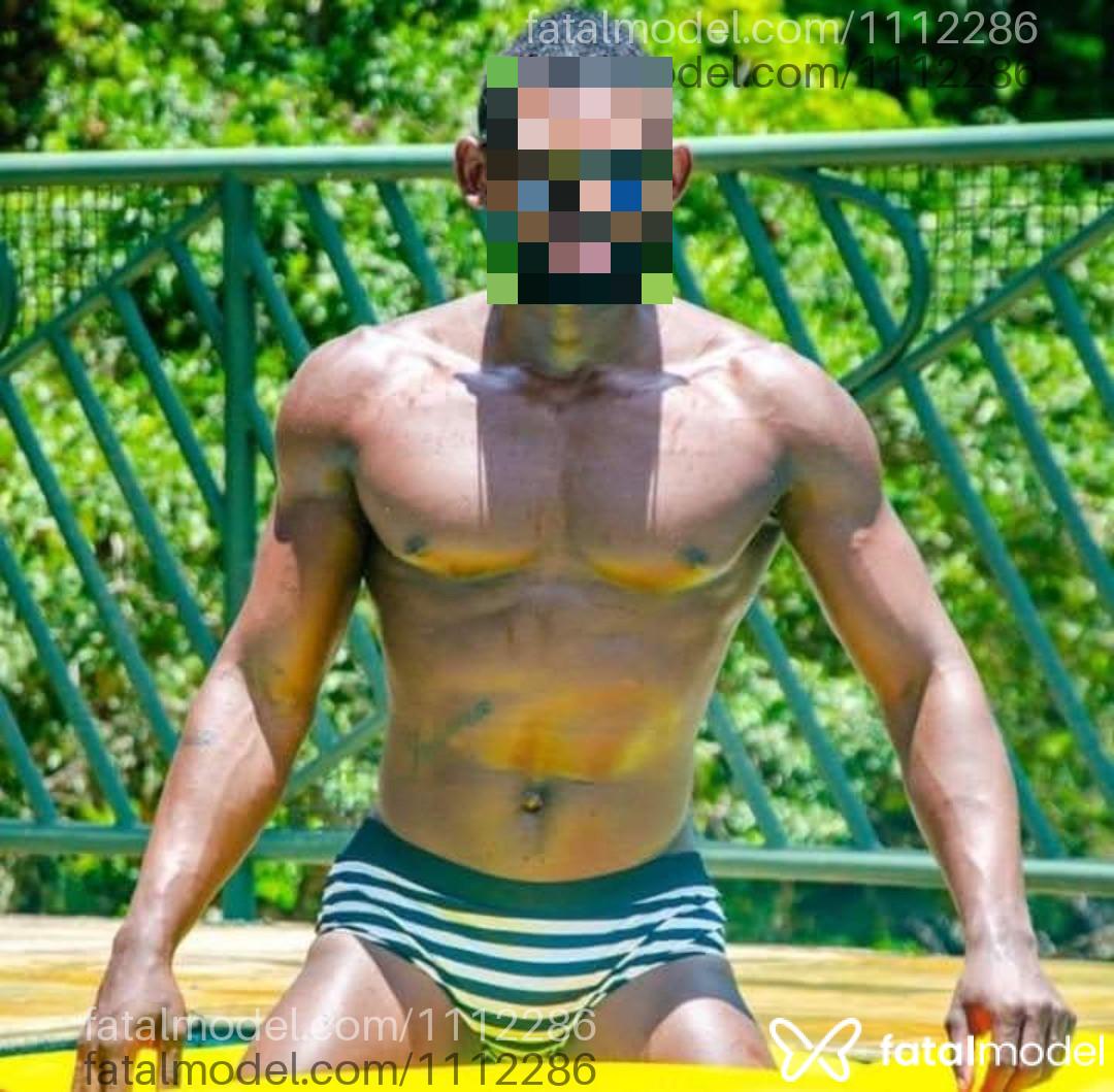 Acompanhante homem morena (o) de olhos castanhos em Belo Horizonte - Robertinho
