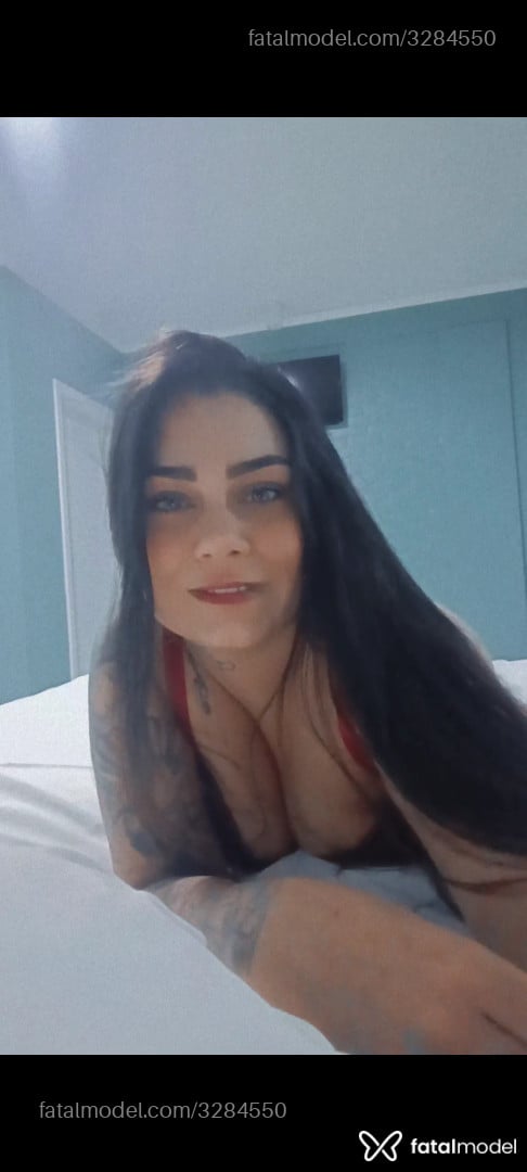 Acompanhante mulher morena (o) de olhos mel em Lajeado - Gabriely
