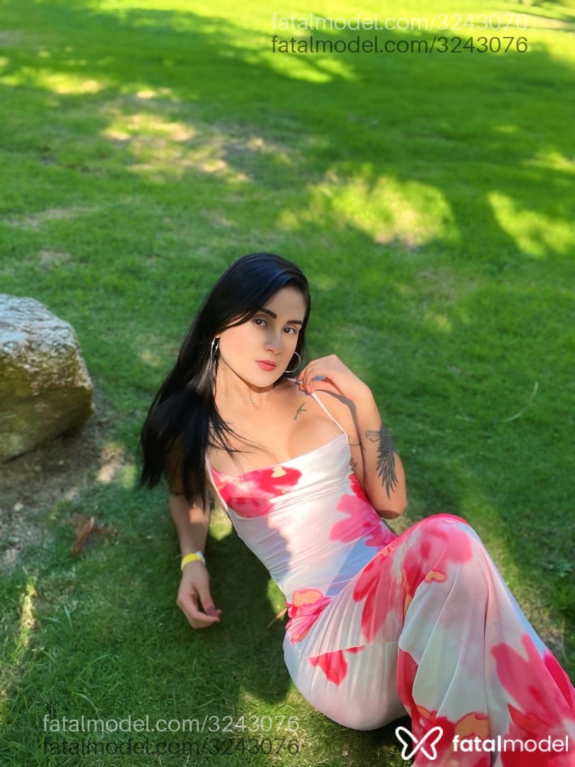 Acompanhante mulher com cabelo castanho de olhos castanhos em Belo Horizonte - Vanessa
