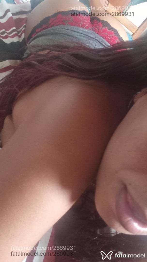 Acompanhante mulher loira (o) de olhos castanhos em Lauro de Freitas - Ju Ju
