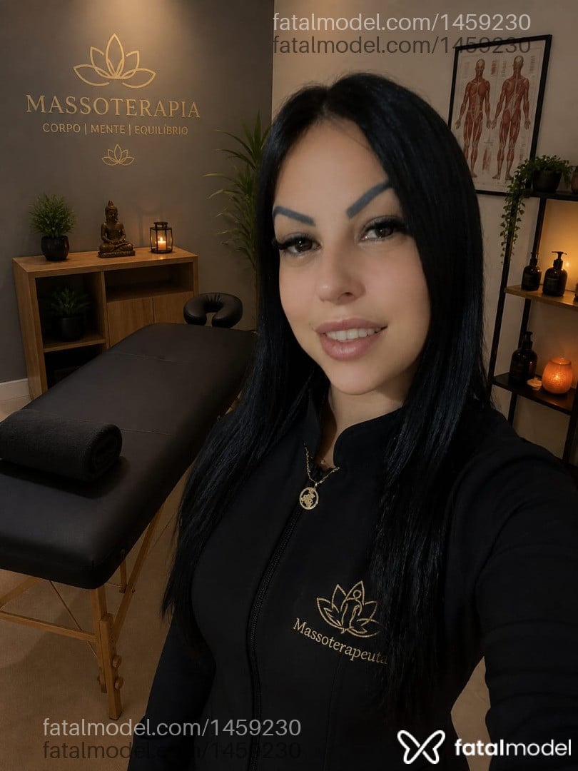 Acompanhante mulher morena (o) de olhos mel - Tatiana Christie