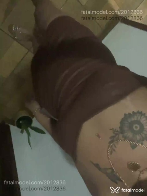 Acompanhante mulher morena (o) de olhos castanhos - Polly Bkt
