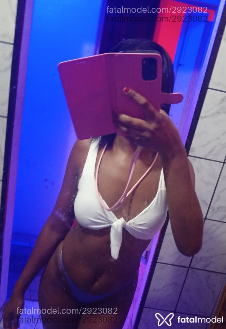 Acompanhante mulher morena (o) de olhos castanhos - Anjel Acompanhante mulher morena (o) de olhos castanhos - Anjel