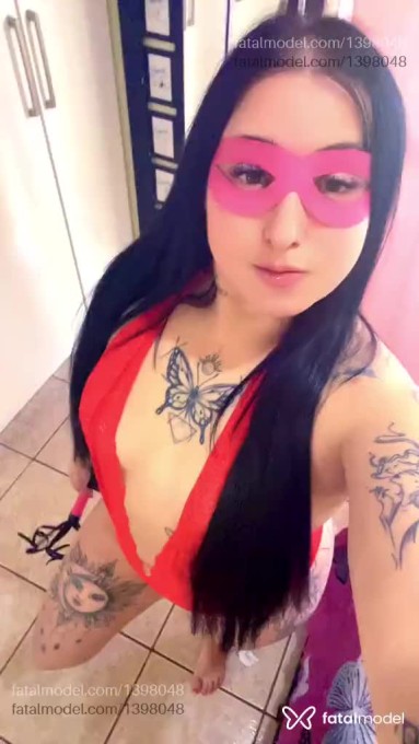 Acompanhante mulher morena (o) de olhos mel em Piratini Acompanhante mulher morena (o) de olhos mel em Piratini - Sah Becker