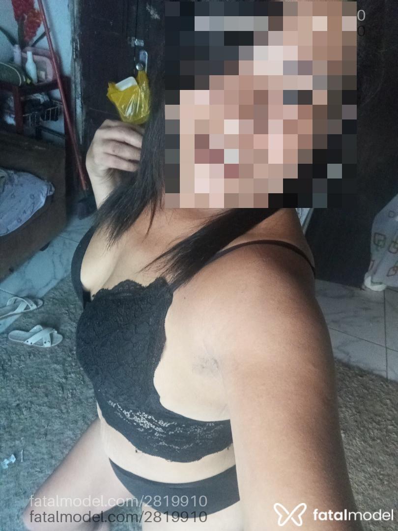 Acompanhante mulher com cabelo castanho de olhos castanhos em Caruaru - Hathaandra Mota