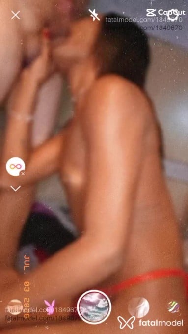 Acompanhante mulher trans morena (o) de olhos castanhos em Santo André Acompanhante mulher trans morena (o) de olhos castanhos em Santo André - Pretinhadoabc