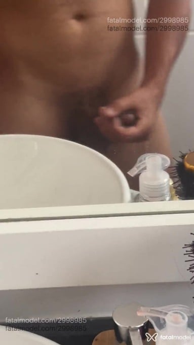 Acompanhante homem morena (o) de olhos castanhos - Baianinho Acompanhante homem morena (o) de olhos castanhos - Baianinho