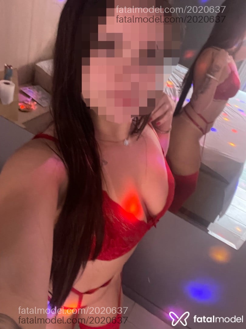 Acompanhante mulher com cabelo castanho de olhos castanhos - Maju Melo Acompanhante mulher com cabelo castanho de olhos castanhos - Maju Melo