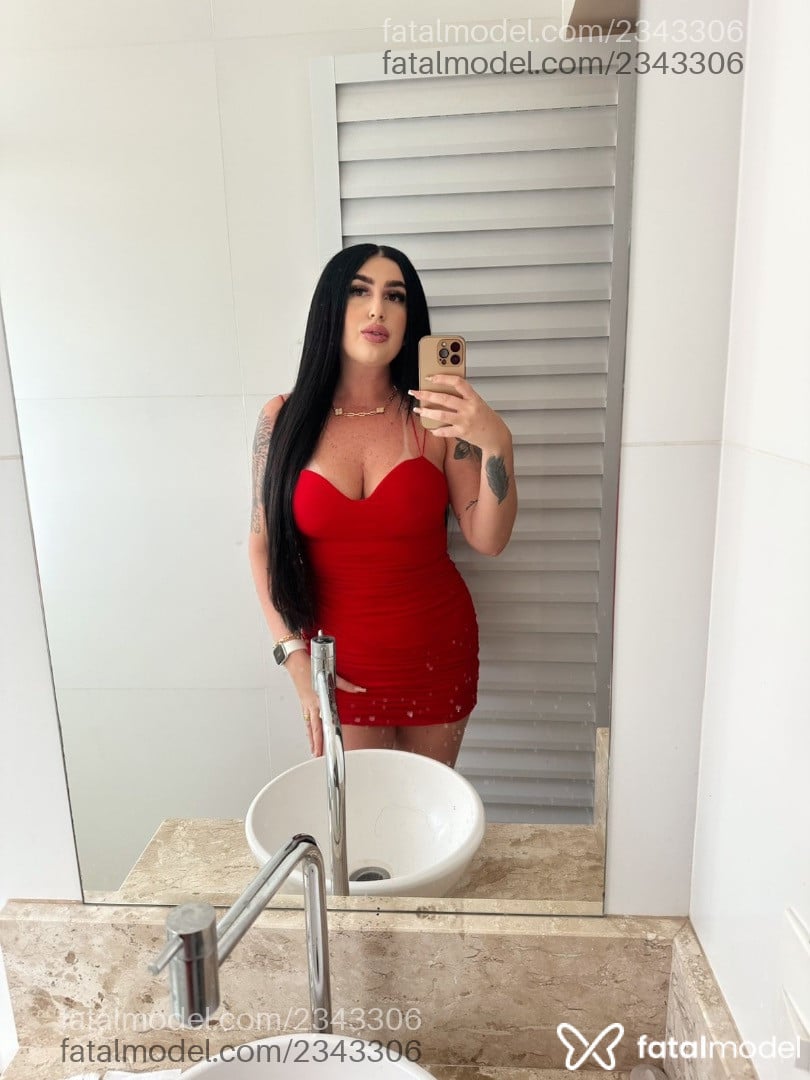 Acompanhante mulher morena (o) de olhos castanhos - Mariane Acompanhante mulher morena (o) de olhos castanhos - Mariane