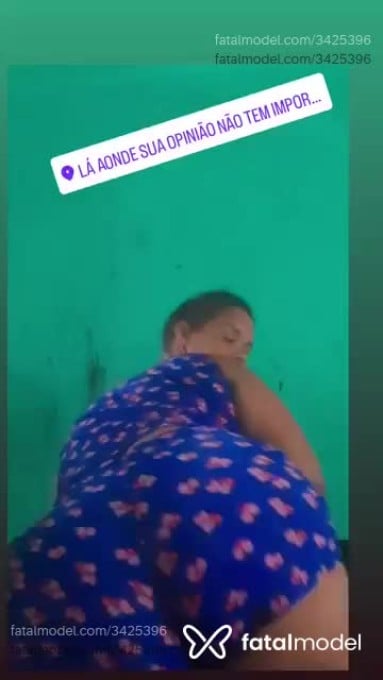 Acompanhante mulher com cabelo castanho de olhos castanhos - Bianca Acompanhante mulher com cabelo castanho de olhos castanhos - Bianca