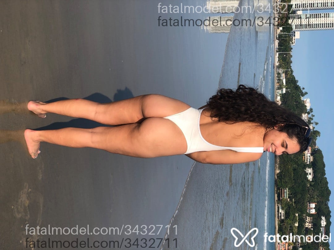Acompanhante mulher morena (o) de olhos castanhos em Atibaia - Amora