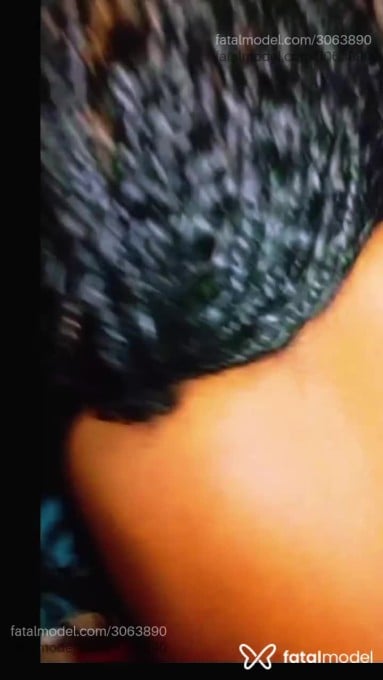 Acompanhante mulher trans morena (o) de olhos pretos - Luiza Lopes