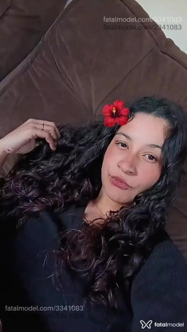 Acompanhante mulher com cabelo castanho de olhos castanhos em Guaporé - Morenah