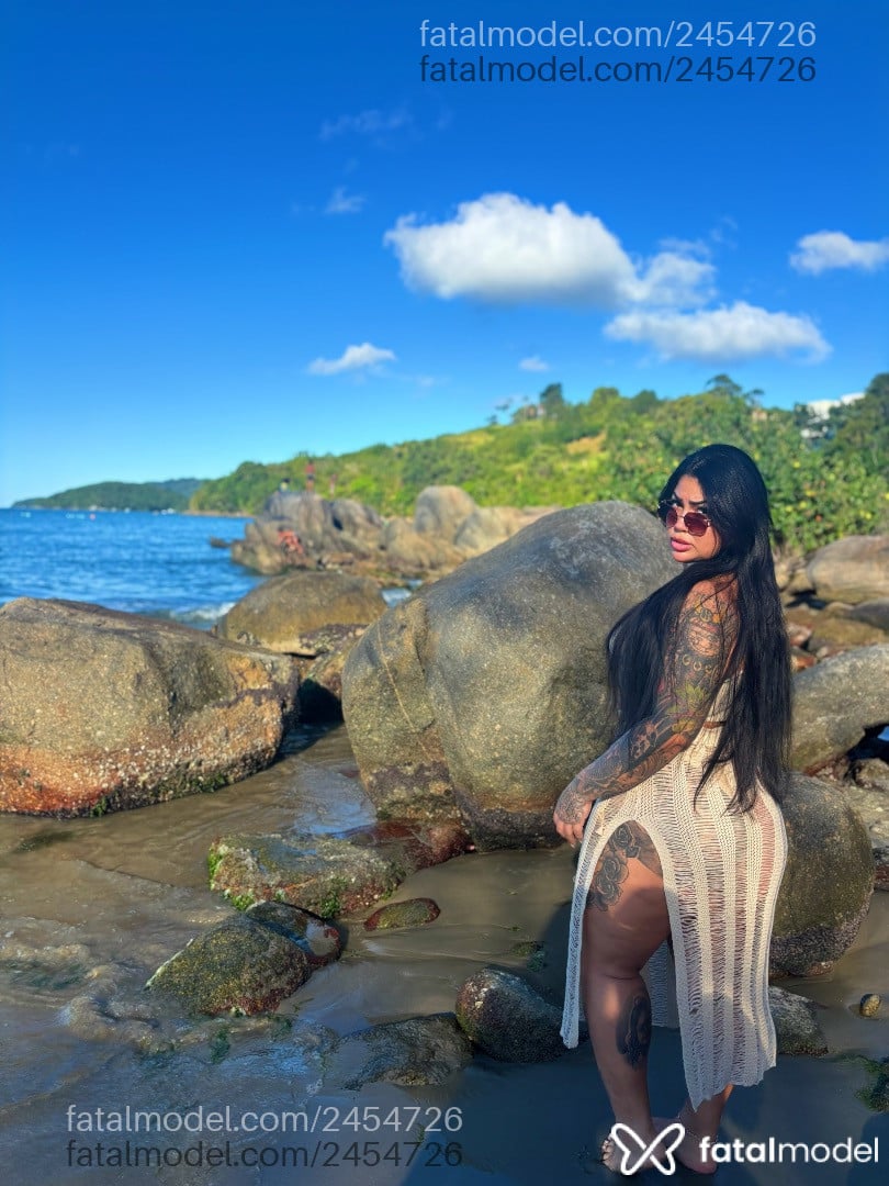 Acompanhante mulher morena (o) de olhos castanhos - Gabi
