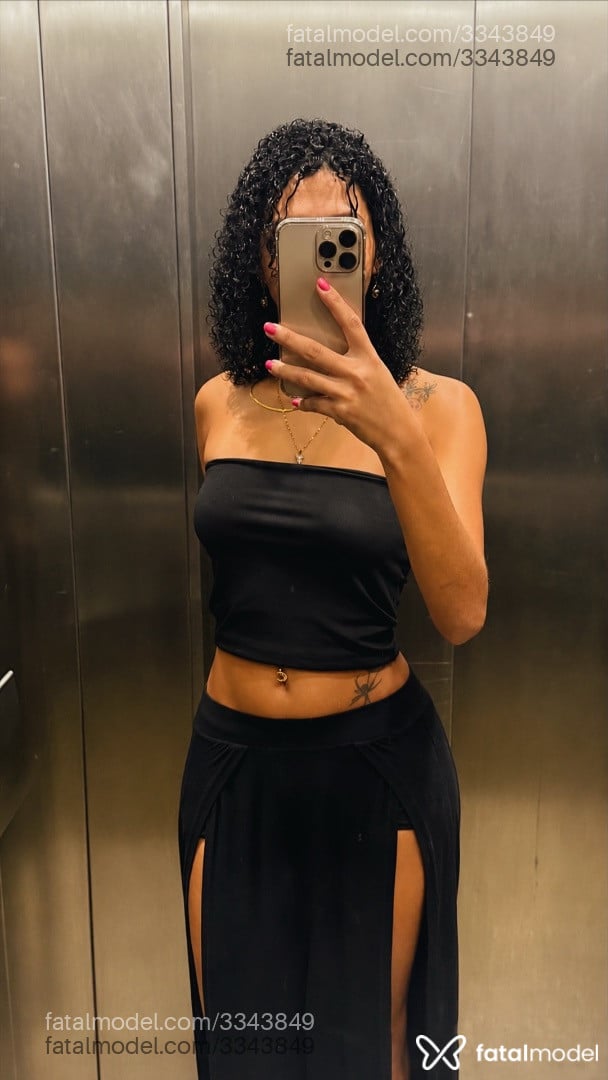 Acompanhante mulher morena (o) de olhos castanhos em Rio de Janeiro - Nana