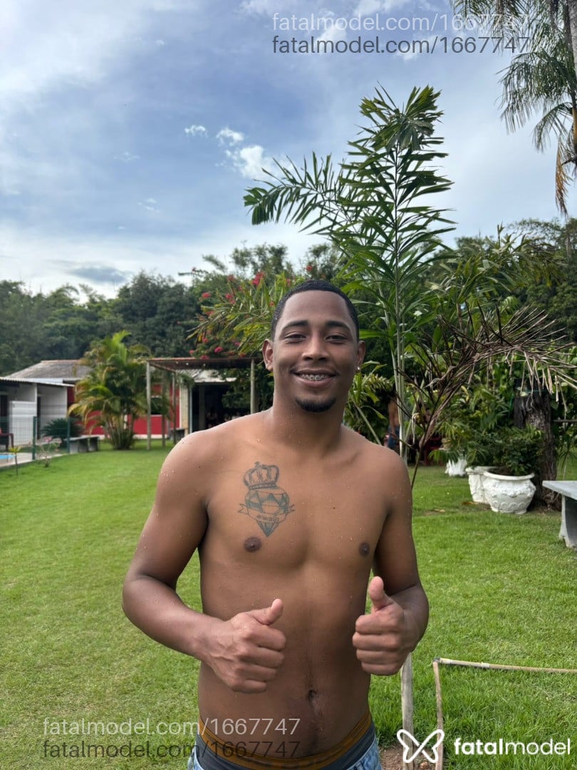 Acompanhante homem morena (o) de olhos pretos em Campo Novo do Parecis Acompanhante homem morena (o) de olhos pretos em Campo Novo do Parecis - Matheus