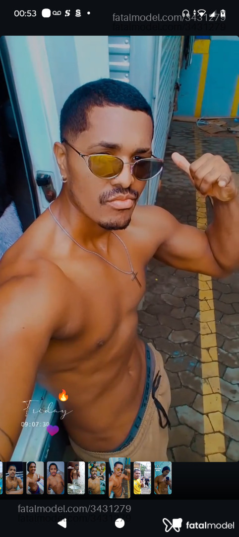 Acompanhante homem morena (o) de olhos pretos - Raffa San Carlos