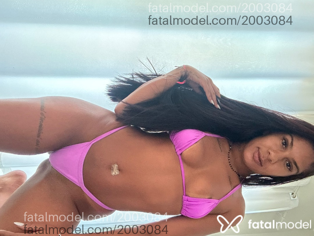 Acompanhante mulher morena (o) de olhos pretos em Lavras - Vanessa Lacerda