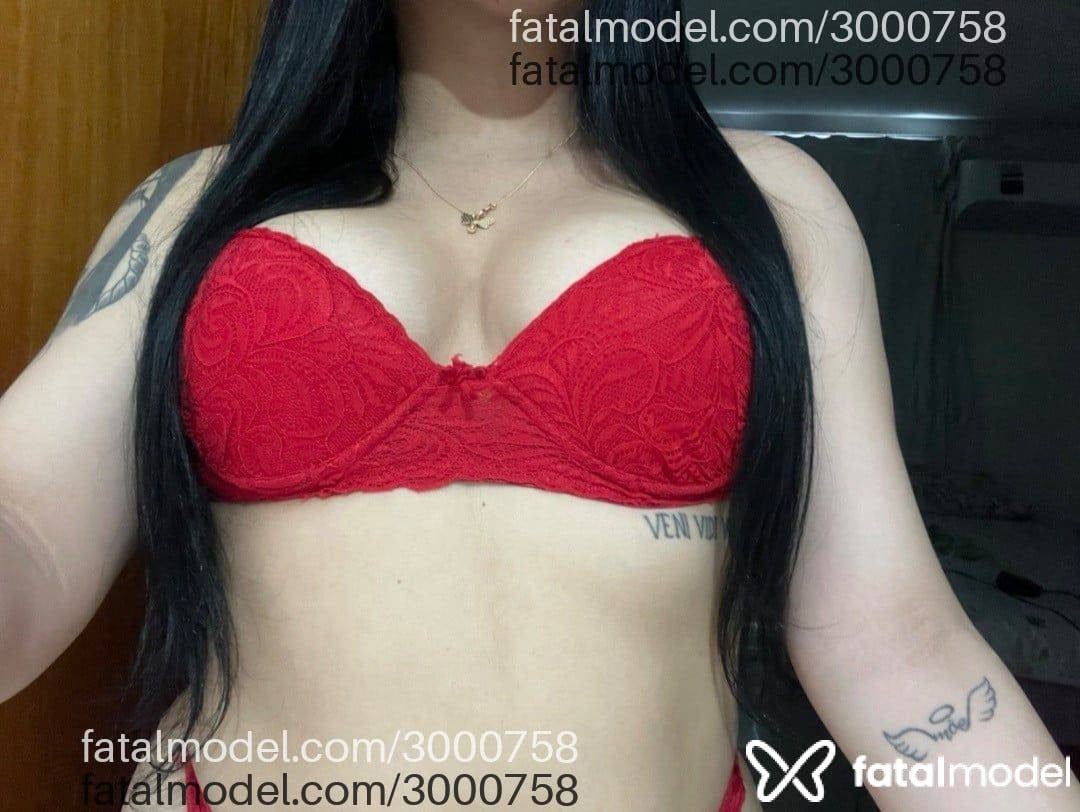Acompanhante mulher morena (o) de olhos pretos em Montes Claros - Livia Mayra