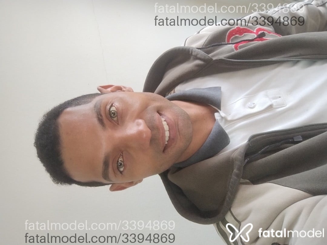 Acompanhante homem morena (o) de olhos castanhos em Passos - Wyllamespote
