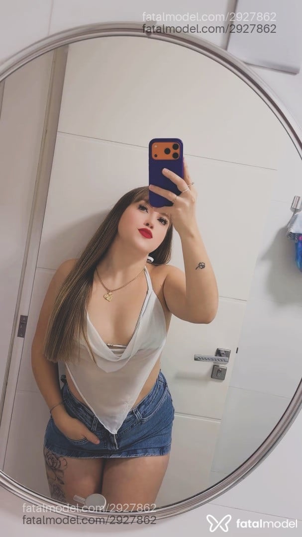 Acompanhante mulher loira (o) de olhos verdes em Ametista do Sul - Sol