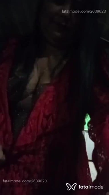 Acompanhante mulher com cabelo castanho de olhos castanhos em Catalão Acompanhante mulher com cabelo castanho de olhos castanhos em Catalão - Elisa