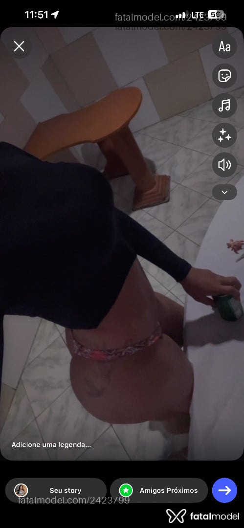 Acompanhante mulher trans morena (o) de olhos castanhos em Jaguaribe Acompanhante mulher trans morena (o) de olhos castanhos em Jaguaribe - Thaemyllyneves