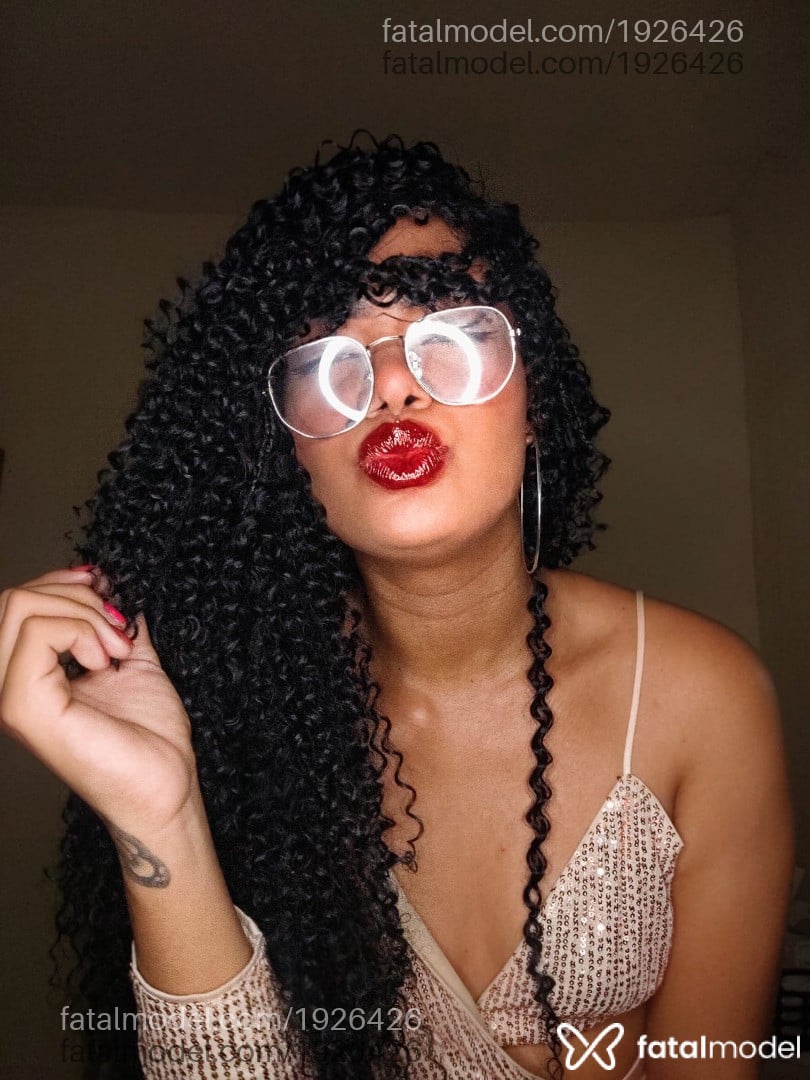 Acompanhante mulher morena (o) de olhos mel em Vila Velha - Marcelly