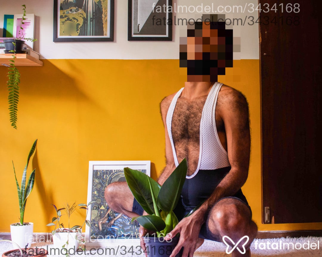 Acompanhante homem morena (o) de olhos castanhos em Ribeirão Preto Acompanhante homem morena (o) de olhos castanhos em Ribeirão Preto - William