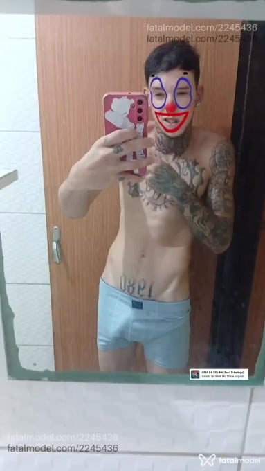Acompanhante homem com cabelo castanho de olhos castanhos em Ipojuca Acompanhante homem com cabelo castanho de olhos castanhos em Ipojuca - Omaguinho