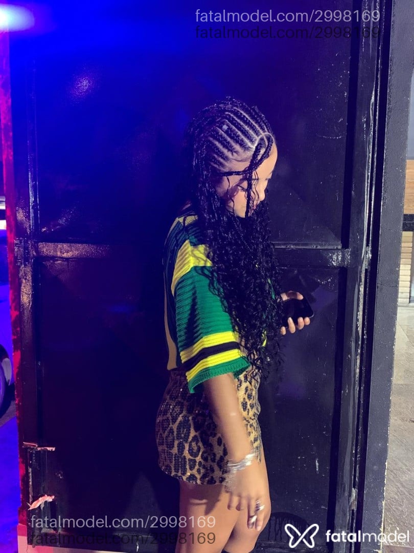 Acompanhante mulher com cabelo castanho de olhos castanhos em Rio de Janeiro - Meary