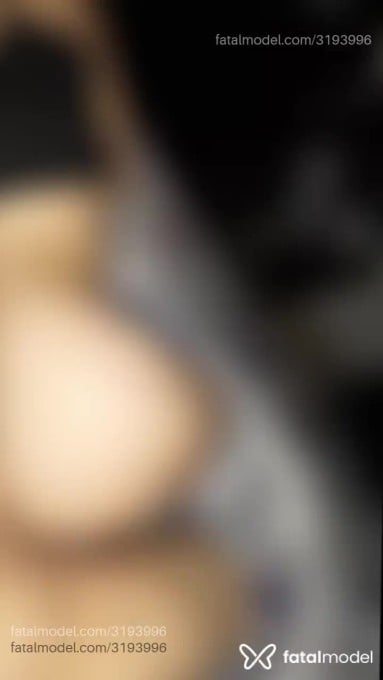 Acompanhante homem morena (o) de olhos castanhos - Venbli Acompanhante homem morena (o) de olhos castanhos - Venbli
