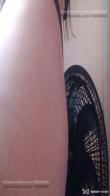 Acompanhante mulher loira (o) de olhos castanhos em Osasco Acompanhante mulher loira (o) de olhos castanhos em Osasco - Mary Salles