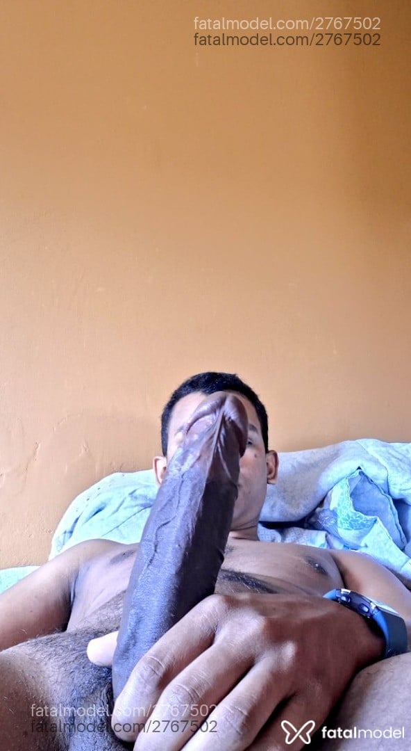 Acompanhante homem com cabelo castanho de olhos mel em Valparaíso de Goiás Acompanhante homem com cabelo castanho de olhos mel em Valparaíso de Goiás - Azerbadot