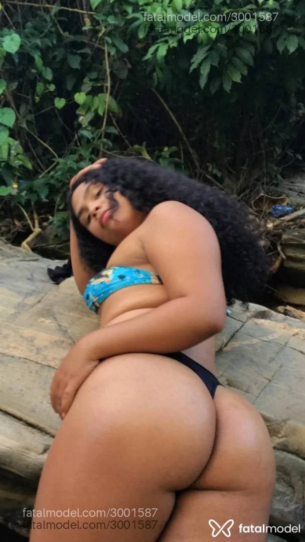 Acompanhante mulher trans morena (o) de olhos castanhos em Rio de Janeiro - Luazinha