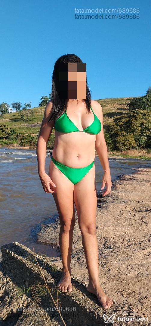 Acompanhante mulher com cabelo castanho de olhos castanhos em Barra de São Francisco - Júlia