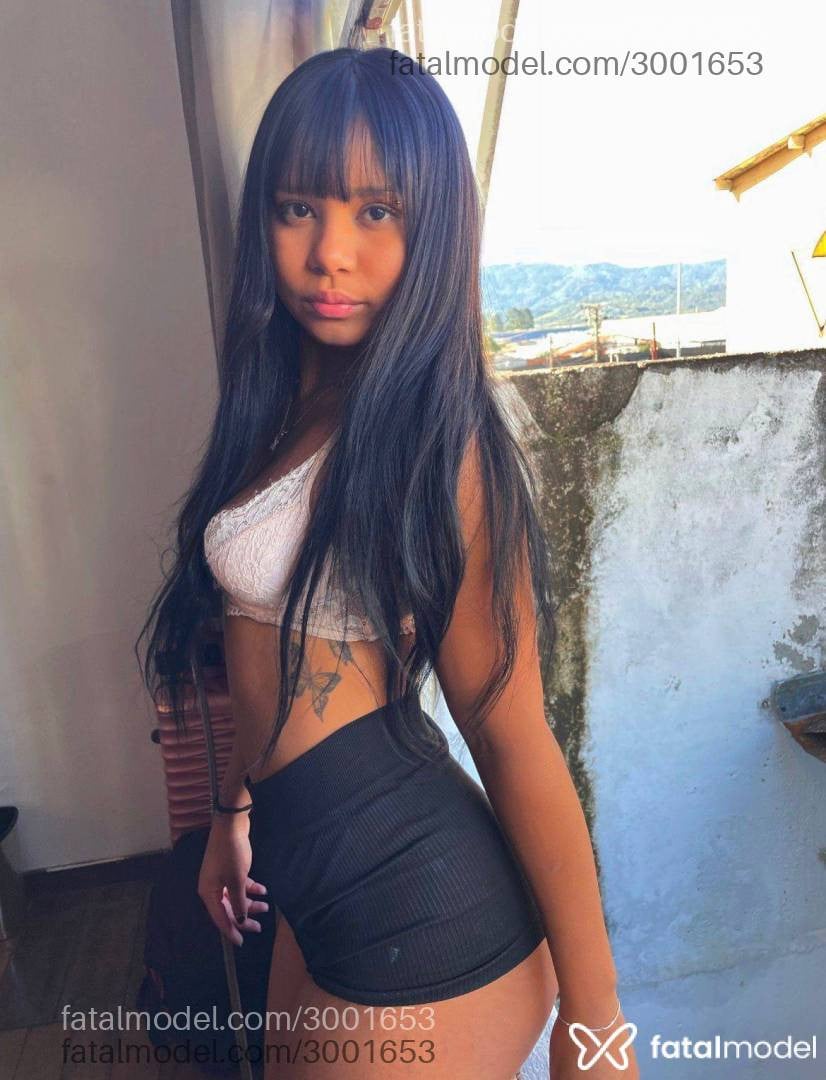 Acompanhante mulher morena (o) de olhos castanhos - Cacau