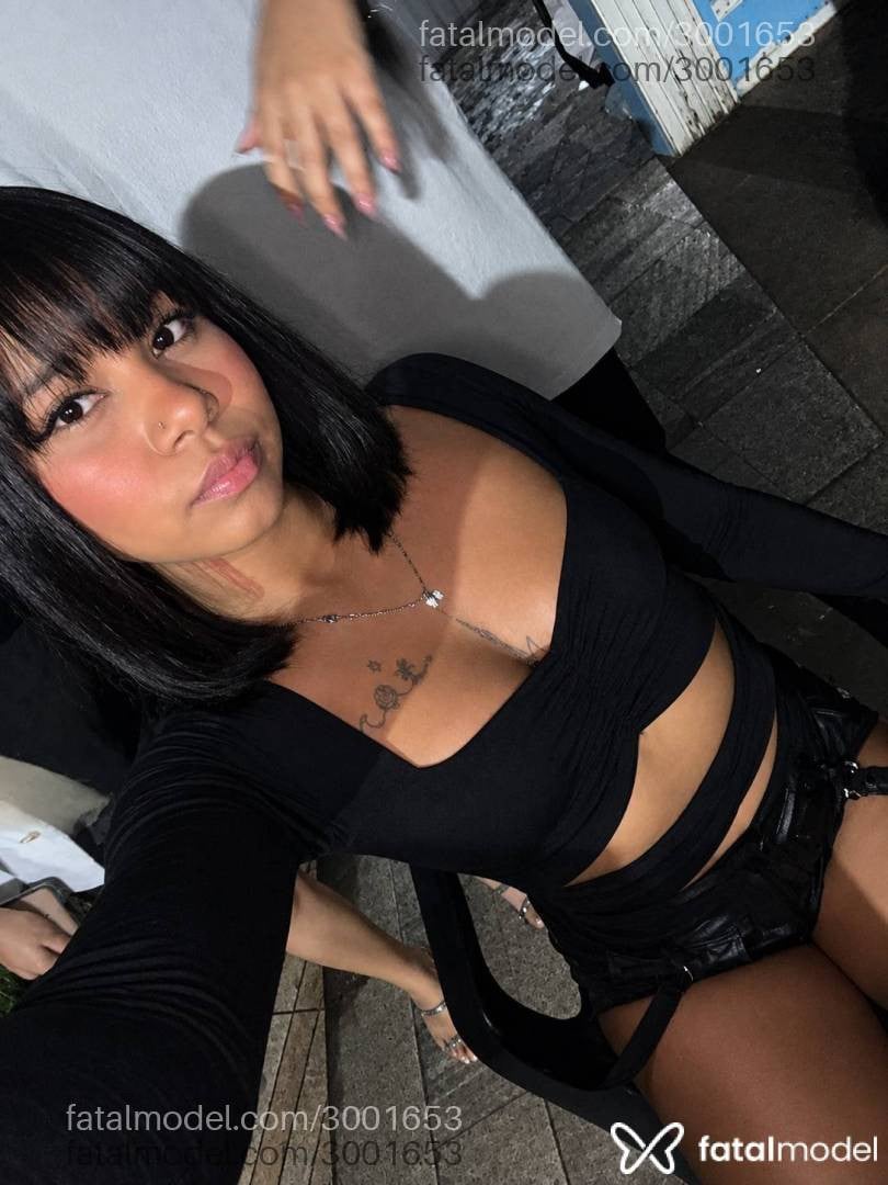 Acompanhante mulher morena (o) de olhos castanhos - Cacau