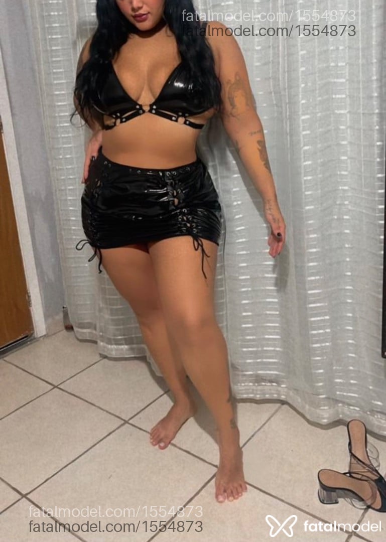 Acompanhante mulher morena (o) de olhos mel em Virtual - Vitória Rangel
