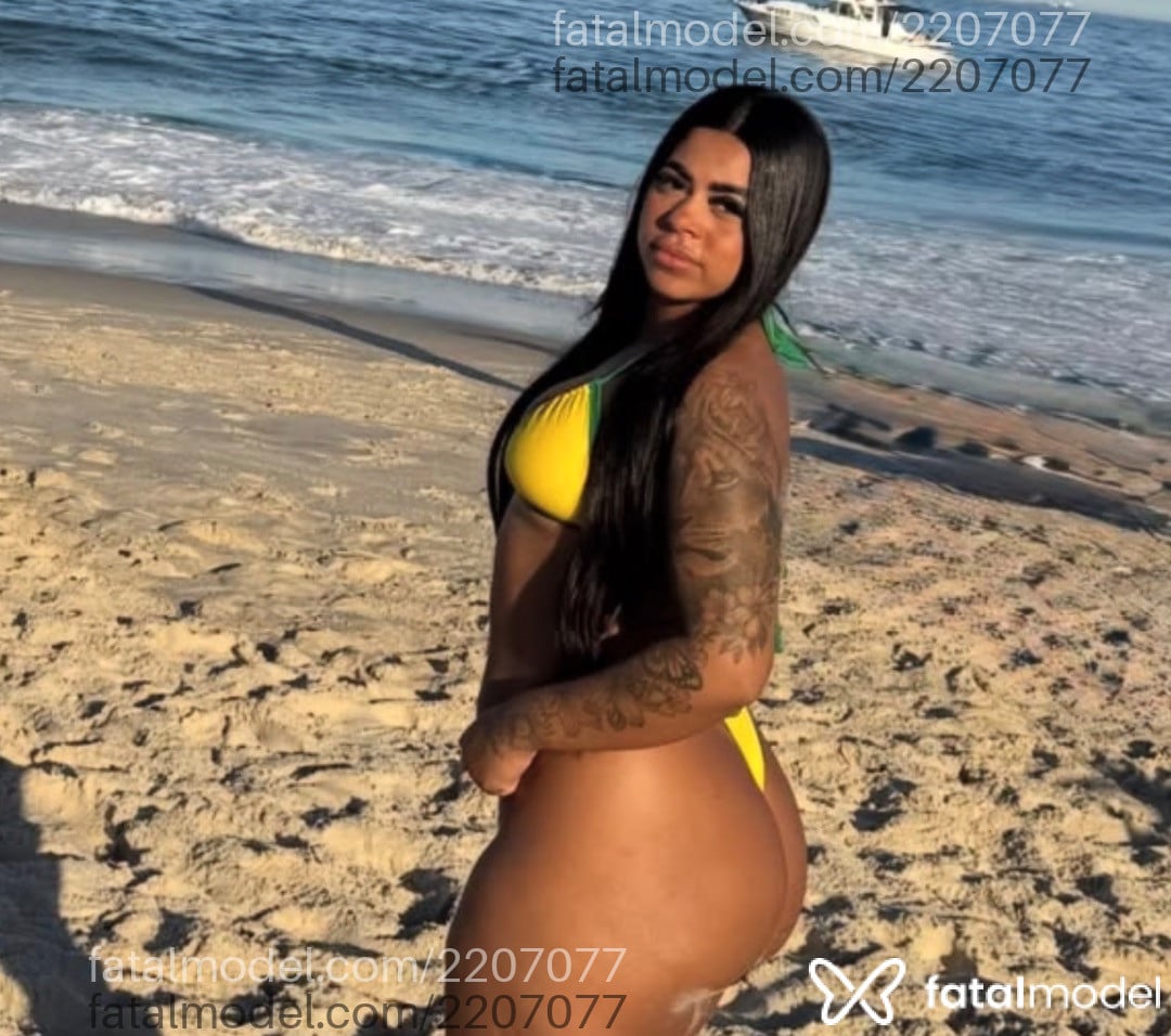 Acompanhante mulher morena (o) de olhos pretos em Juiz de Fora - Rebeca