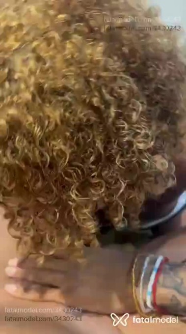 Acompanhante homem com cabelo castanho de olhos pretos - Matteo Acompanhante homem com cabelo castanho de olhos pretos - Matteo