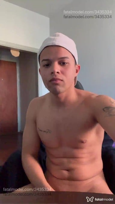 Acompanhante homem com cabelo castanho de olhos castanhos em Campinas - Thainan Santos