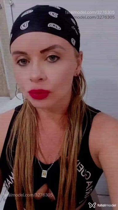 Acompanhante mulher loira (o) de olhos verdes em Cajazeiras Acompanhante mulher loira (o) de olhos verdes em Cajazeiras - Ketlyn