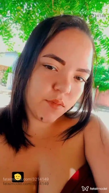 Acompanhante mulher com cabelo castanho de olhos castanhos - Bruna silva