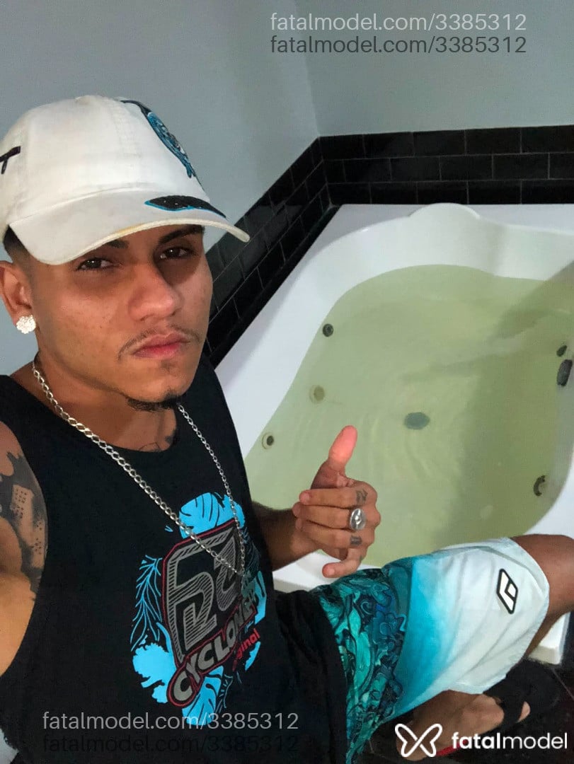 Acompanhante homem morena (o) de olhos castanhos em Aracaju - Kayo Viní