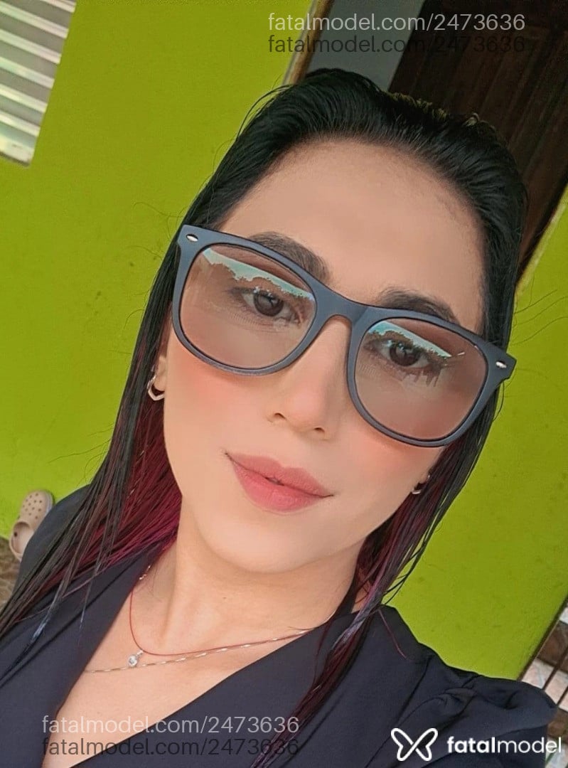 Acompanhante mulher morena (o) de olhos castanhos em São Paulo - Pikenah