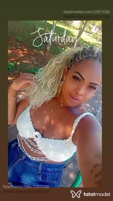 Acompanhante mulher morena (o) de olhos castanhos - Fernanda Acompanhante mulher morena (o) de olhos castanhos - Fernanda
